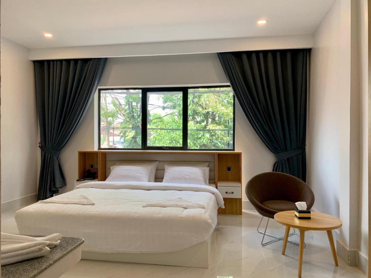 Nico'S Hotel And Skybar Siem Reap Exteriör bild