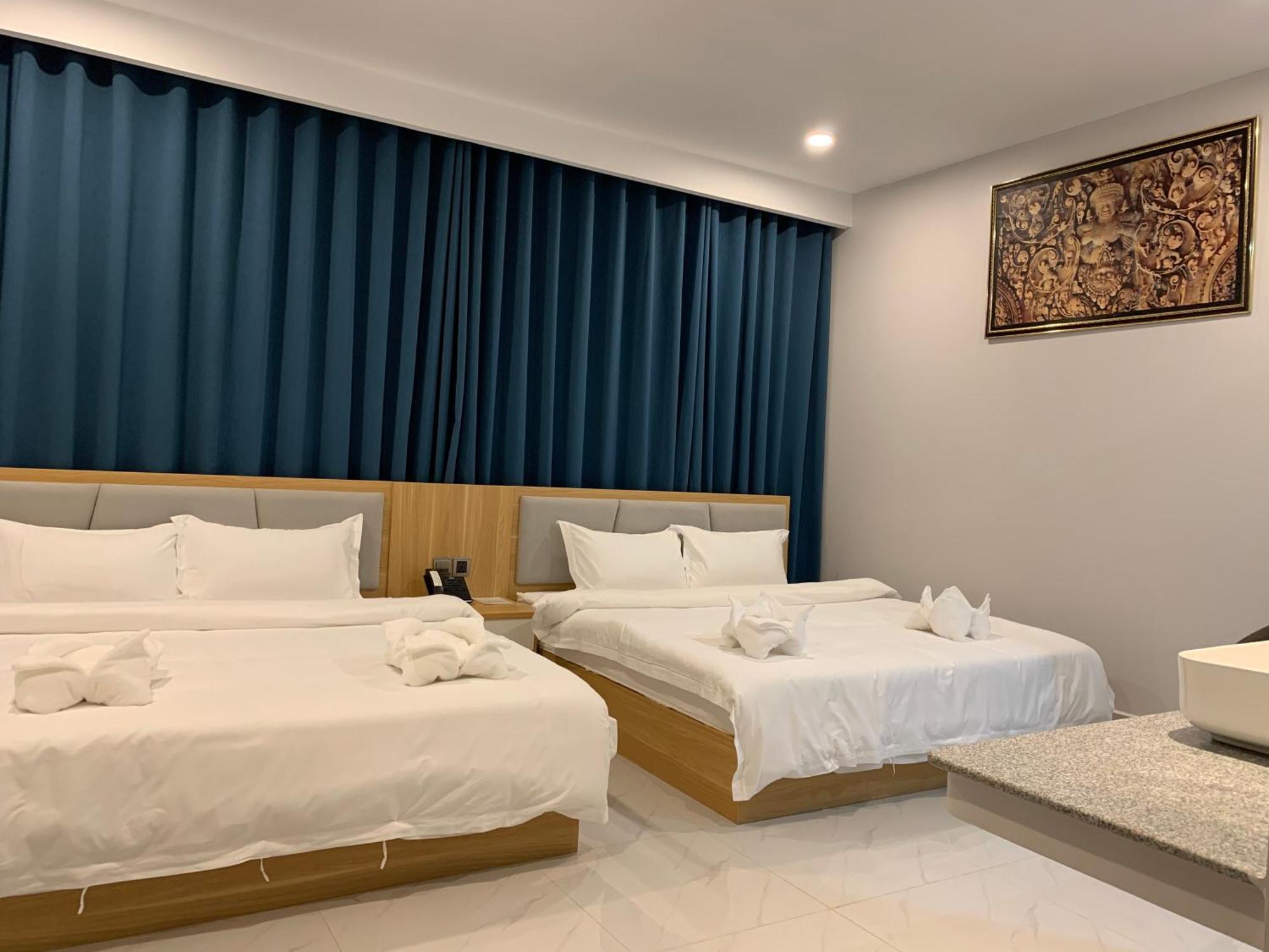 Nico'S Hotel And Skybar Siem Reap Exteriör bild