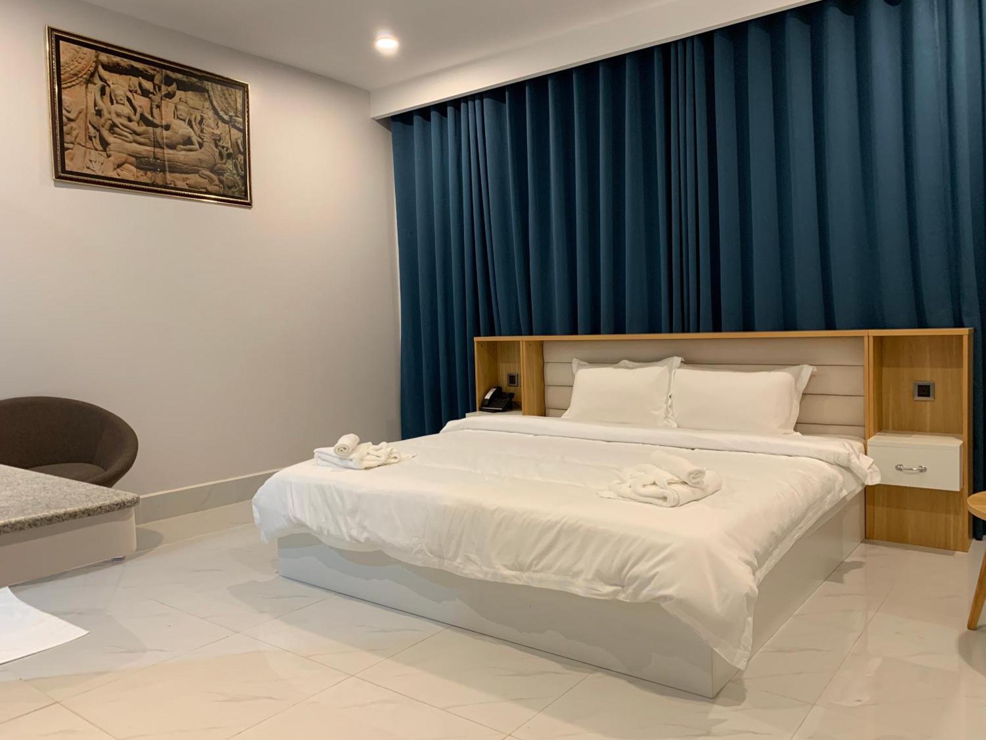 Nico'S Hotel And Skybar Siem Reap Exteriör bild